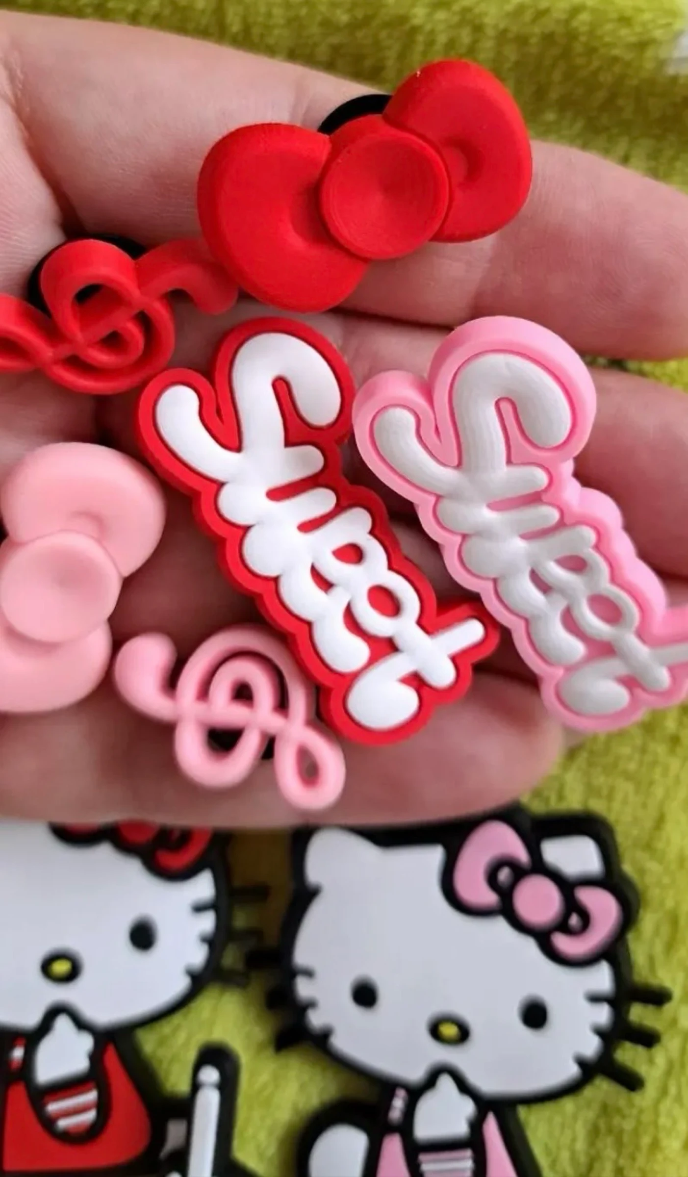 Pin’s Hello Kitty para chinelos x14 – photo 3